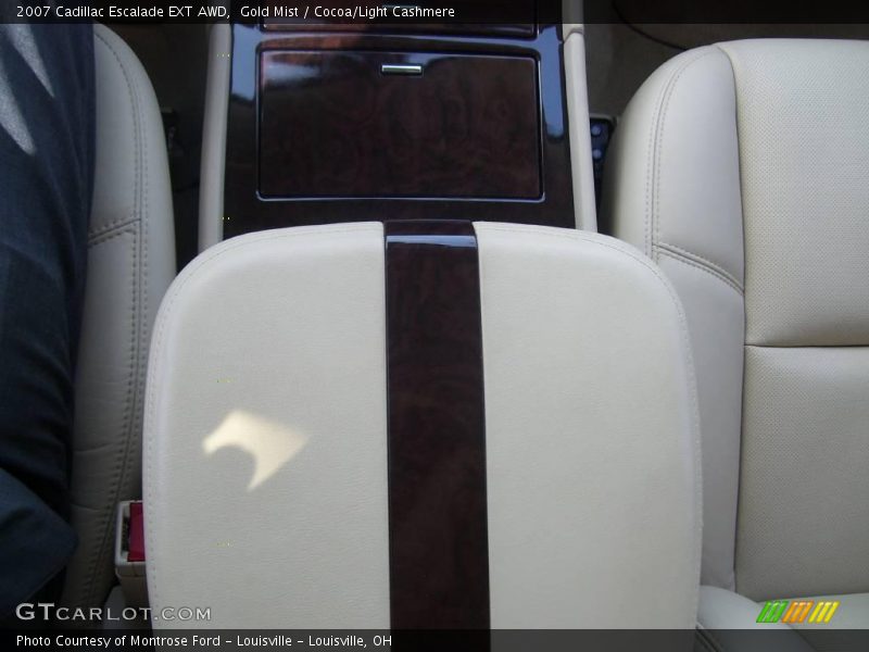 Gold Mist / Cocoa/Light Cashmere 2007 Cadillac Escalade EXT AWD