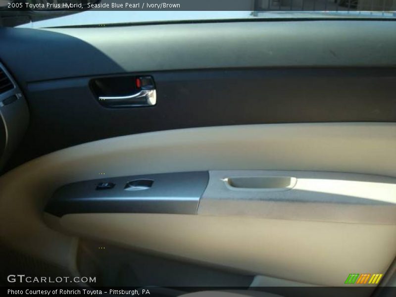 Seaside Blue Pearl / Ivory/Brown 2005 Toyota Prius Hybrid