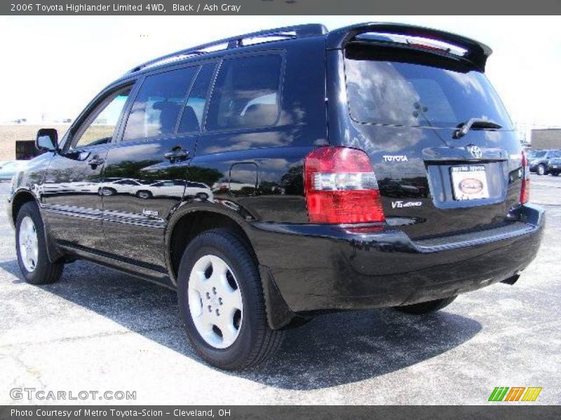 Black / Ash Gray 2006 Toyota Highlander Limited 4WD