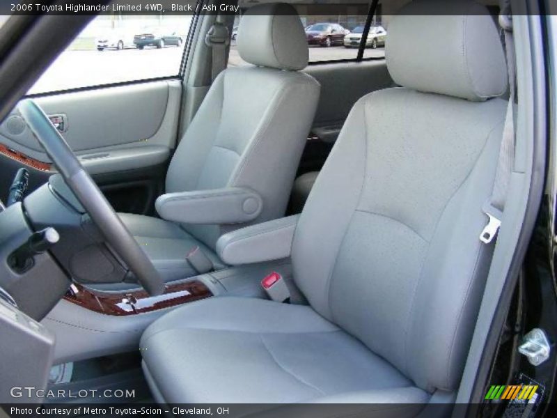 Black / Ash Gray 2006 Toyota Highlander Limited 4WD