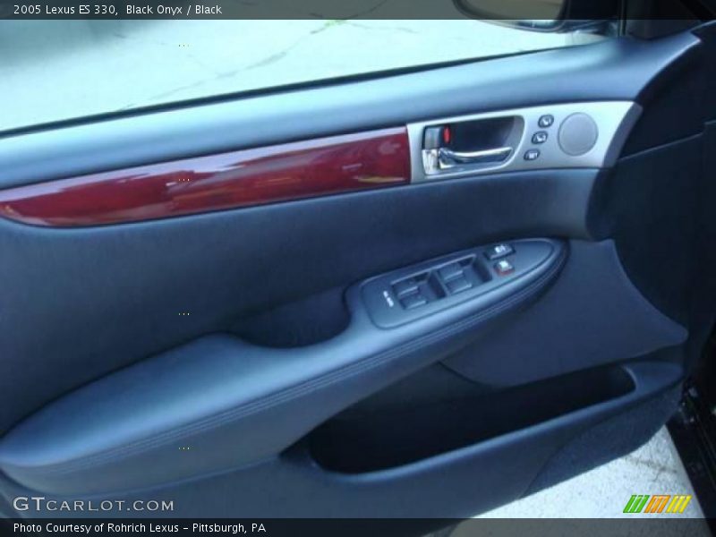Black Onyx / Black 2005 Lexus ES 330