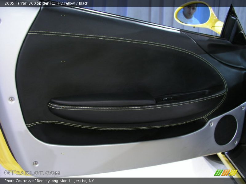 Door Panel of 2005 360 Spider F1