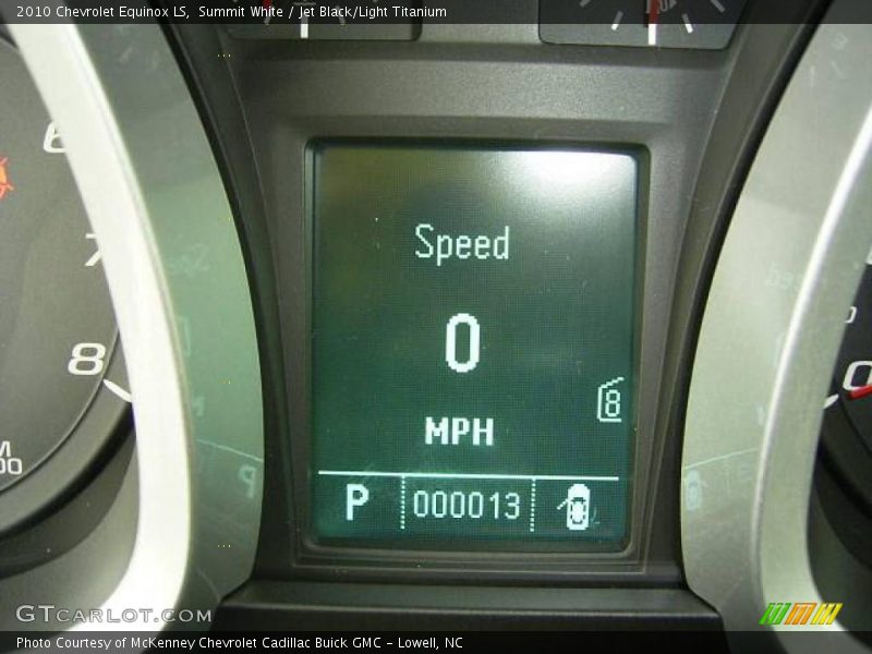 Summit White / Jet Black/Light Titanium 2010 Chevrolet Equinox LS