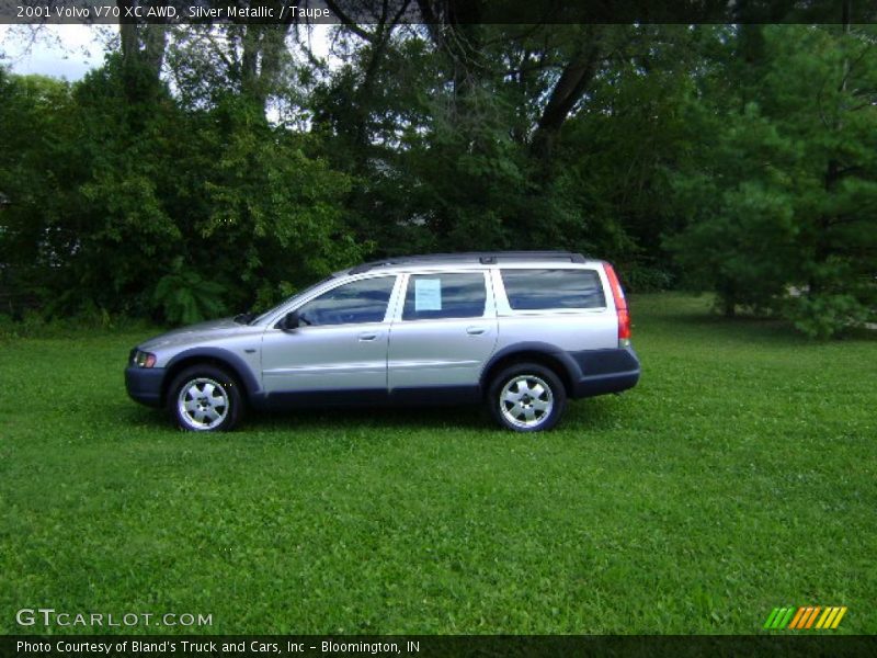 Silver Metallic / Taupe 2001 Volvo V70 XC AWD