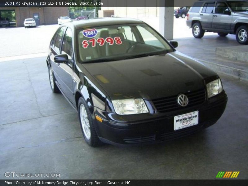 Black / Beige 2001 Volkswagen Jetta GLS 1.8T Sedan