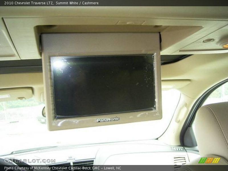 Summit White / Cashmere 2010 Chevrolet Traverse LTZ