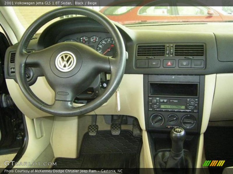 Black / Beige 2001 Volkswagen Jetta GLS 1.8T Sedan