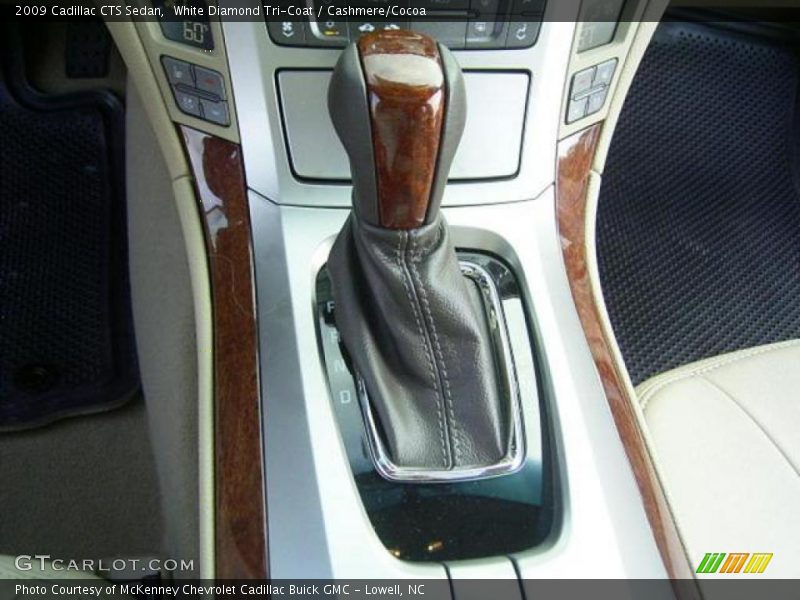 White Diamond Tri-Coat / Cashmere/Cocoa 2009 Cadillac CTS Sedan