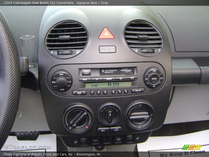 Aquarius Blue / Gray 2004 Volkswagen New Beetle GLS Convertible