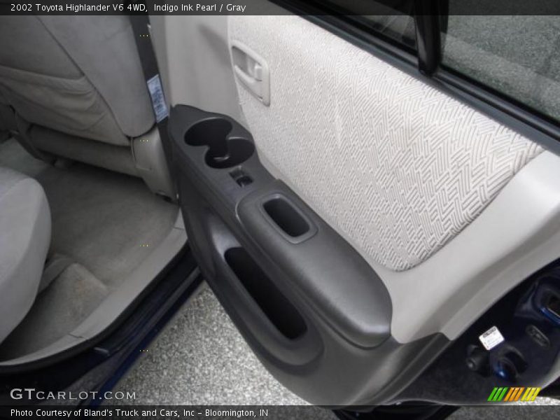 Indigo Ink Pearl / Gray 2002 Toyota Highlander V6 4WD