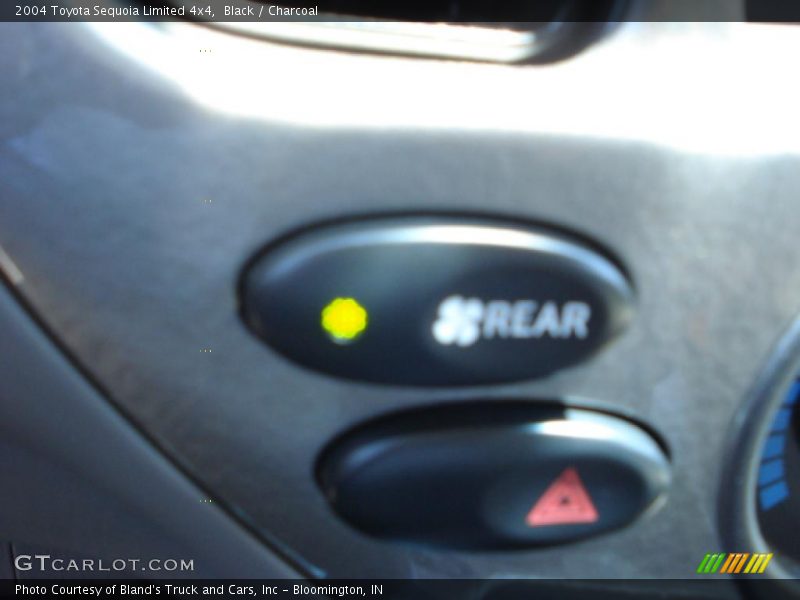 Black / Charcoal 2004 Toyota Sequoia Limited 4x4
