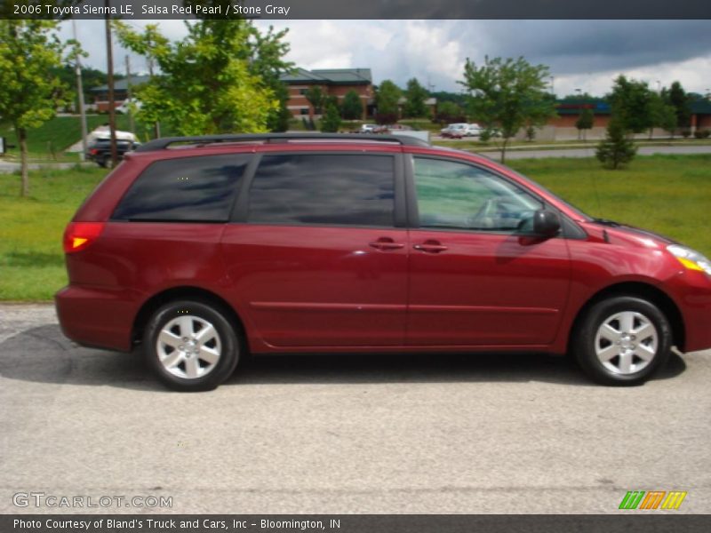 Salsa Red Pearl / Stone Gray 2006 Toyota Sienna LE