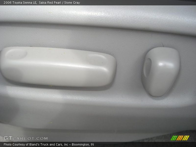 Salsa Red Pearl / Stone Gray 2006 Toyota Sienna LE