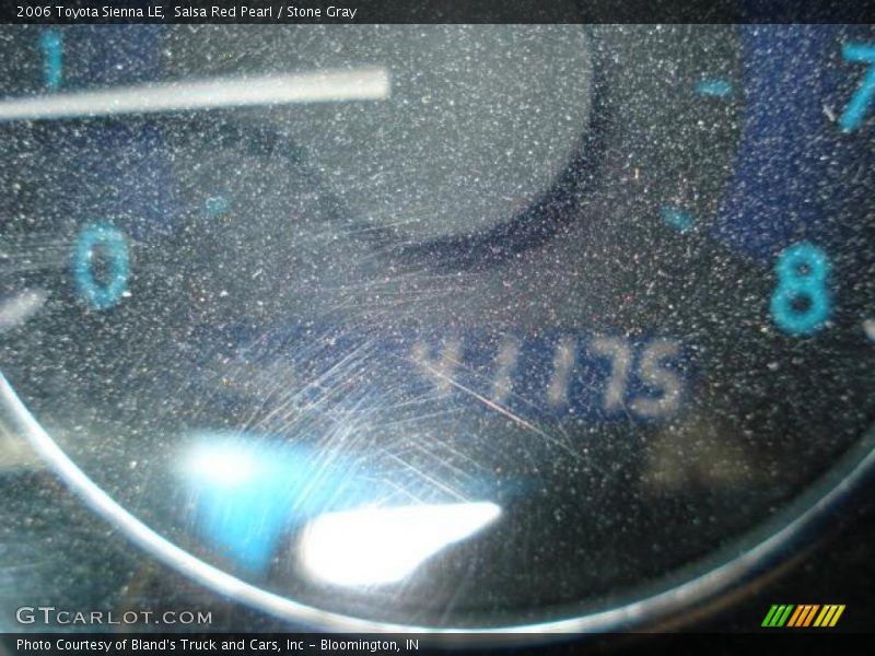 Salsa Red Pearl / Stone Gray 2006 Toyota Sienna LE