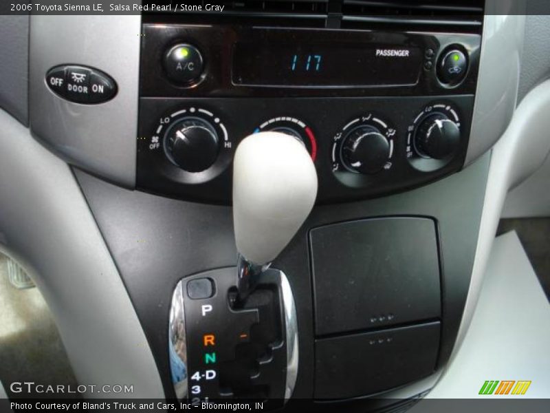 Salsa Red Pearl / Stone Gray 2006 Toyota Sienna LE