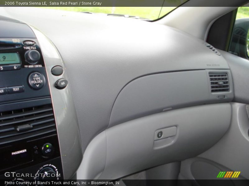 Salsa Red Pearl / Stone Gray 2006 Toyota Sienna LE