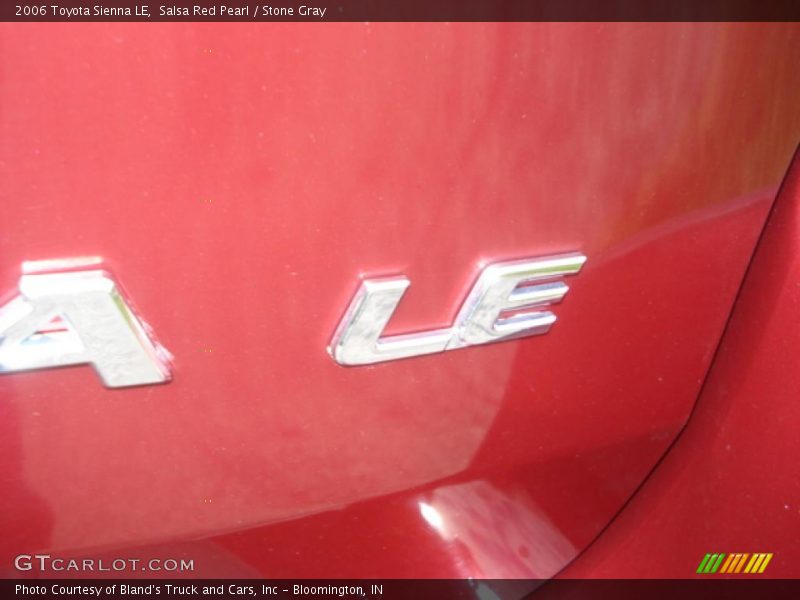 Salsa Red Pearl / Stone Gray 2006 Toyota Sienna LE
