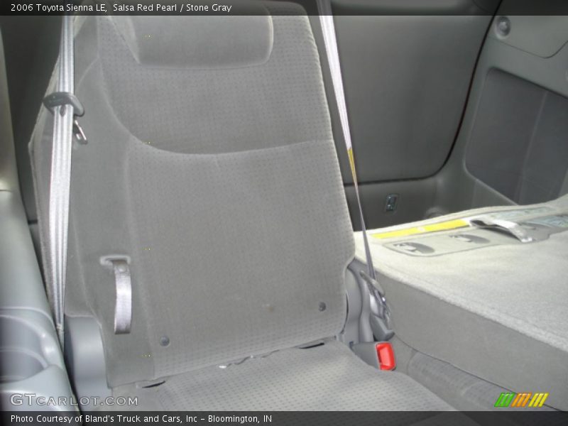Salsa Red Pearl / Stone Gray 2006 Toyota Sienna LE