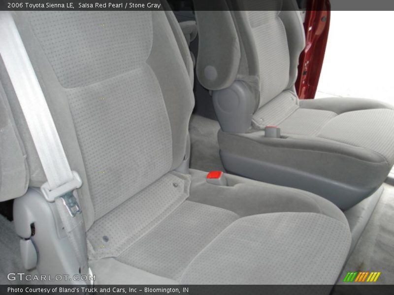 Salsa Red Pearl / Stone Gray 2006 Toyota Sienna LE