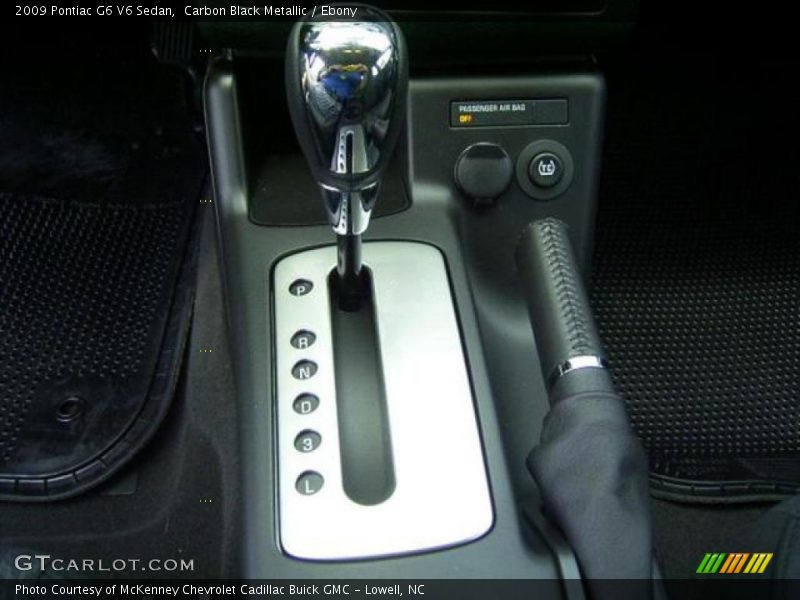 Carbon Black Metallic / Ebony 2009 Pontiac G6 V6 Sedan