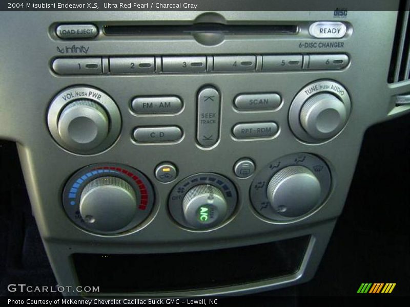 Ultra Red Pearl / Charcoal Gray 2004 Mitsubishi Endeavor XLS