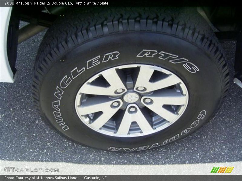 Arctic White / Slate 2008 Mitsubishi Raider LS Double Cab