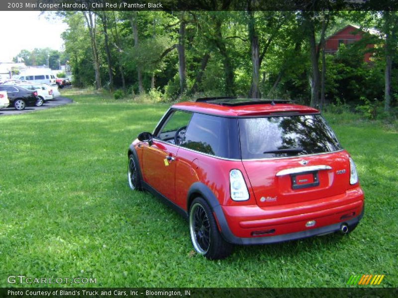 Chili Red / Panther Black 2003 Mini Cooper Hardtop