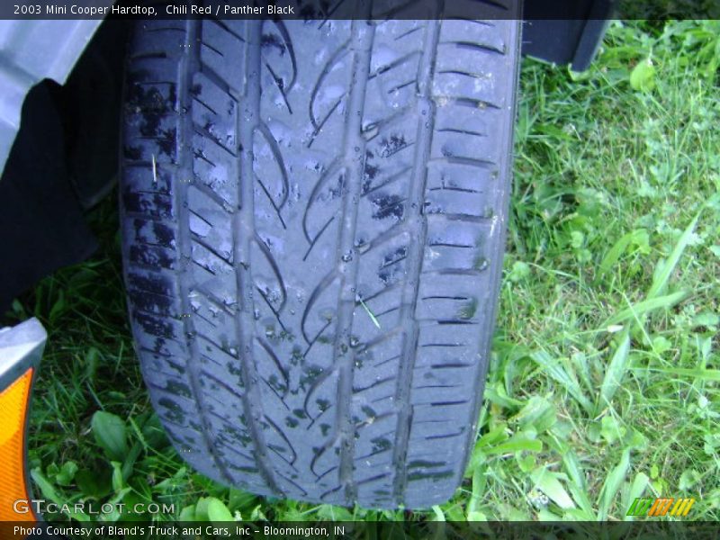 Chili Red / Panther Black 2003 Mini Cooper Hardtop