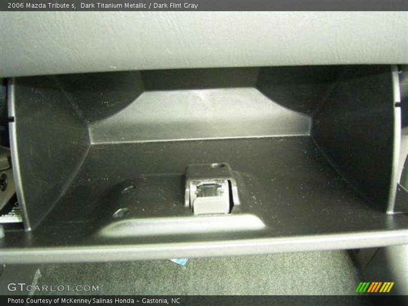 Dark Titanium Metallic / Dark Flint Gray 2006 Mazda Tribute s