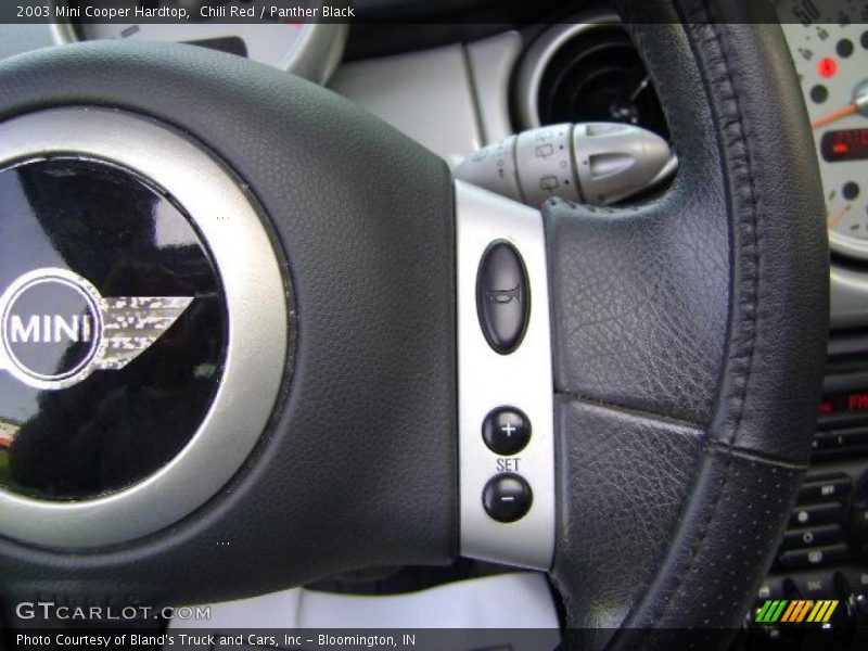 Chili Red / Panther Black 2003 Mini Cooper Hardtop
