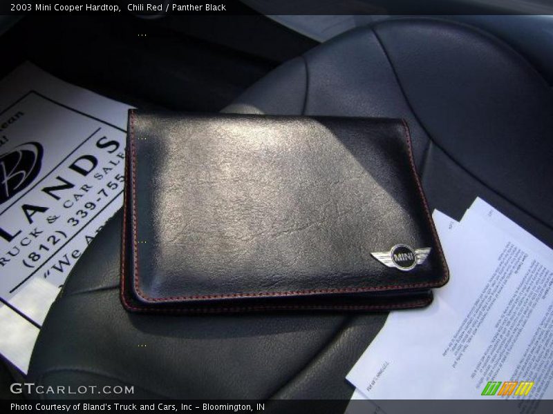 Chili Red / Panther Black 2003 Mini Cooper Hardtop