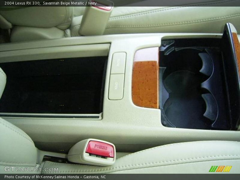 Savannah Beige Metallic / Ivory 2004 Lexus RX 330