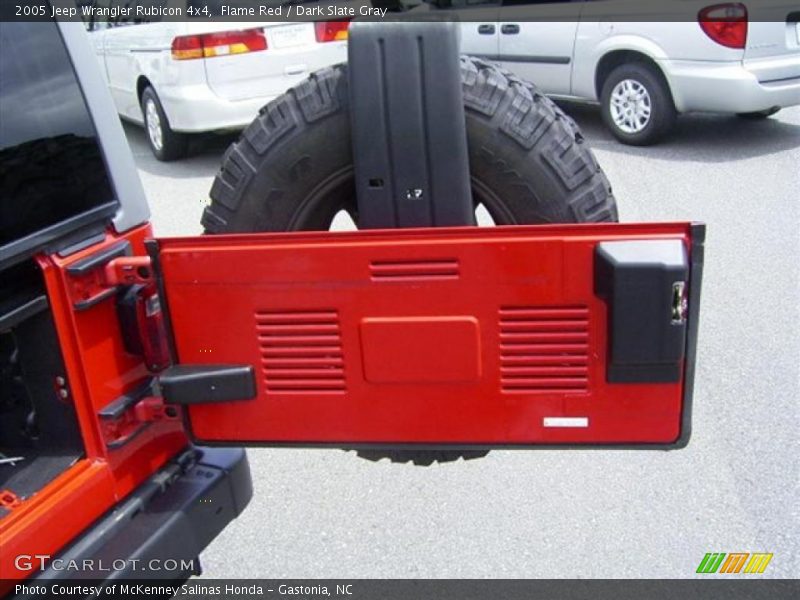 Flame Red / Dark Slate Gray 2005 Jeep Wrangler Rubicon 4x4
