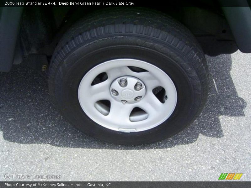 Deep Beryl Green Pearl / Dark Slate Gray 2006 Jeep Wrangler SE 4x4