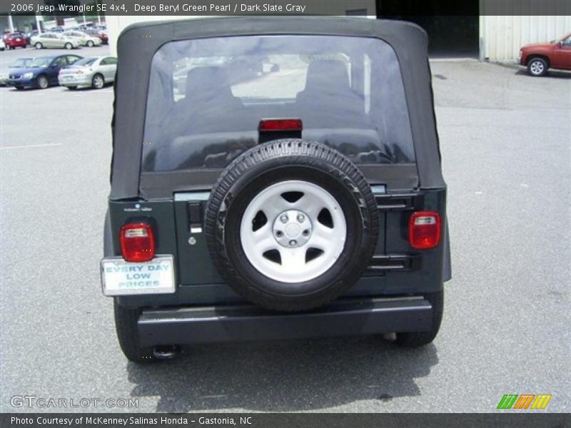 Deep Beryl Green Pearl / Dark Slate Gray 2006 Jeep Wrangler SE 4x4