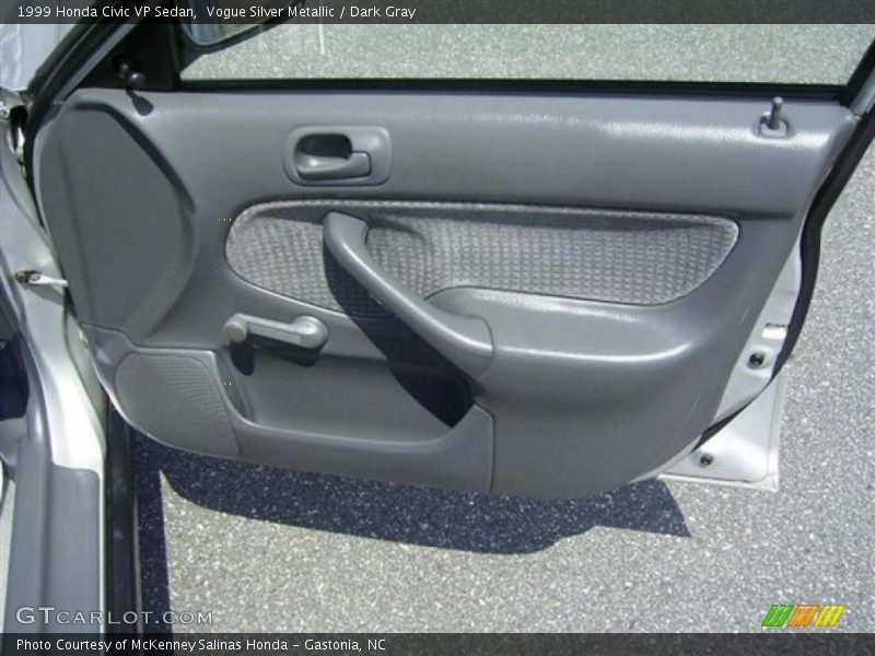 Vogue Silver Metallic / Dark Gray 1999 Honda Civic VP Sedan