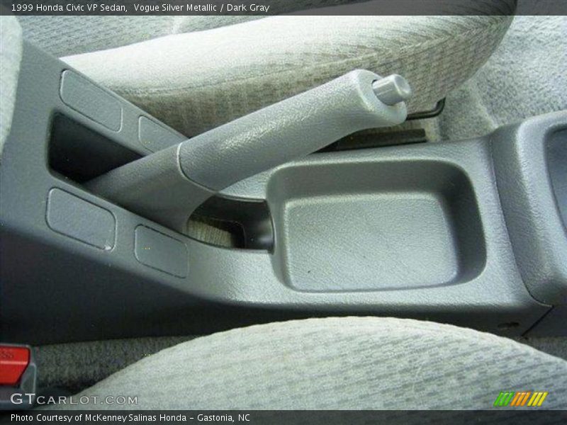 Vogue Silver Metallic / Dark Gray 1999 Honda Civic VP Sedan
