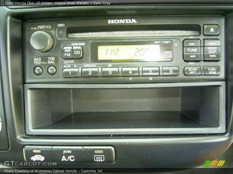 Vogue Silver Metallic / Dark Gray 1999 Honda Civic VP Sedan