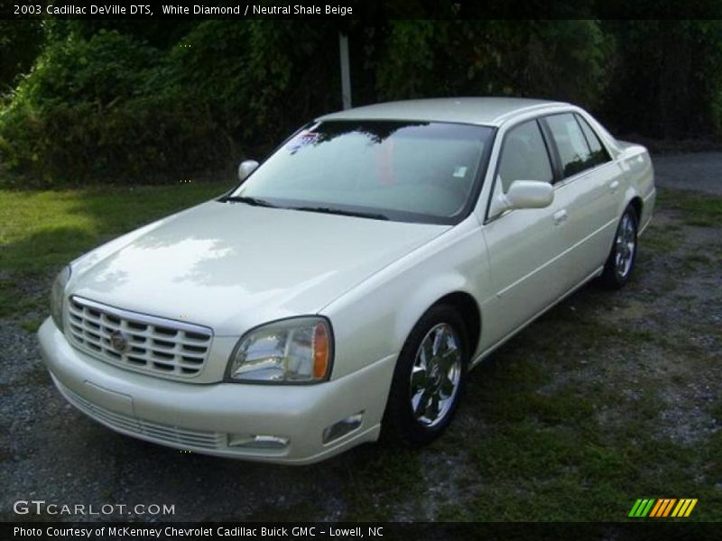 White Diamond / Neutral Shale Beige 2003 Cadillac DeVille DTS