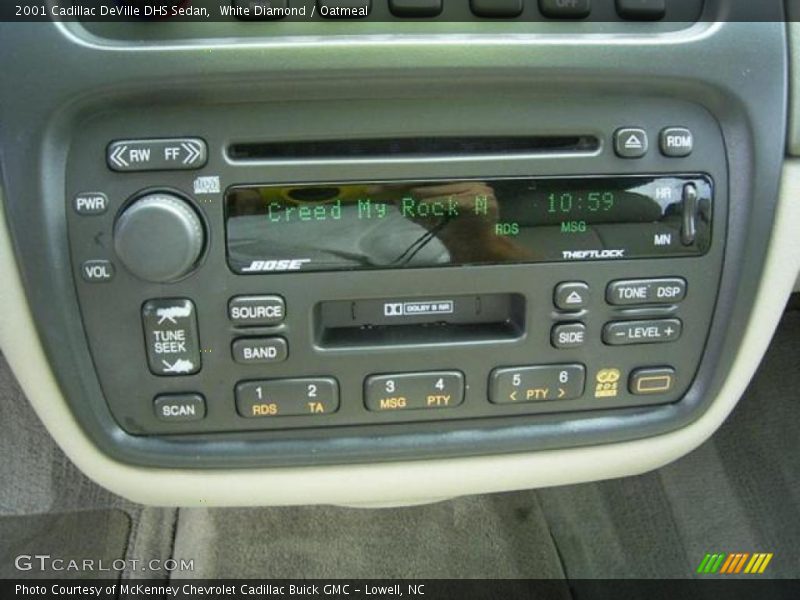White Diamond / Oatmeal 2001 Cadillac DeVille DHS Sedan