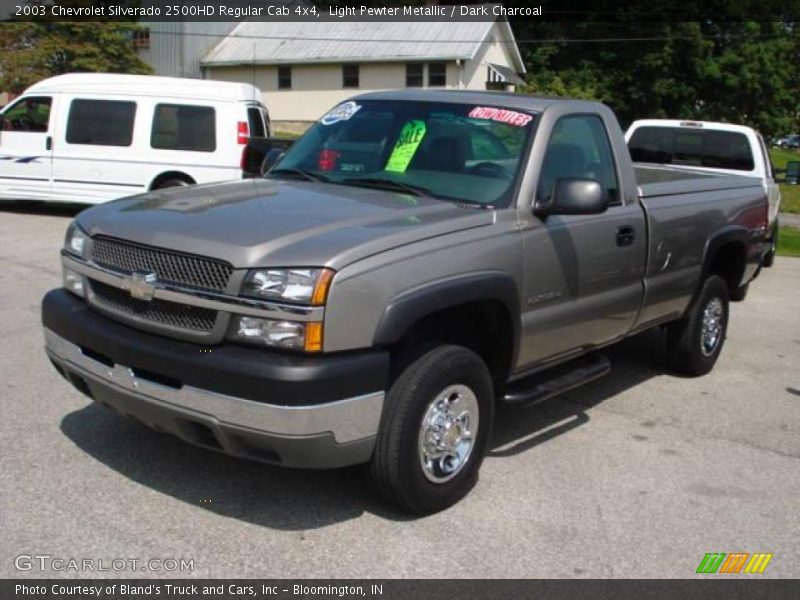 Light Pewter Metallic / Dark Charcoal 2003 Chevrolet Silverado 2500HD Regular Cab 4x4