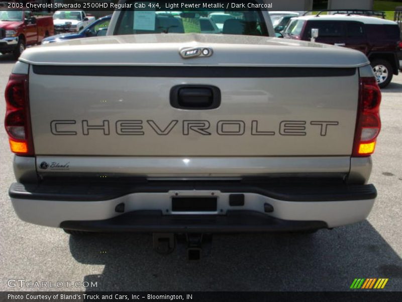 Light Pewter Metallic / Dark Charcoal 2003 Chevrolet Silverado 2500HD Regular Cab 4x4