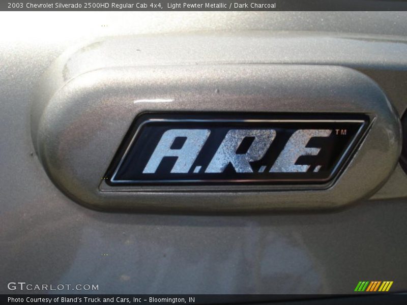 Light Pewter Metallic / Dark Charcoal 2003 Chevrolet Silverado 2500HD Regular Cab 4x4