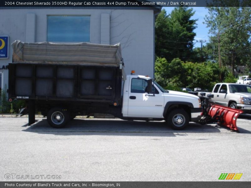 Summit White / Dark Charcoal 2004 Chevrolet Silverado 3500HD Regular Cab Chassis 4x4 Dump Truck