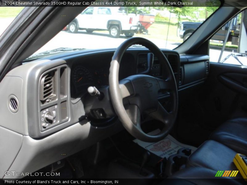 Summit White / Dark Charcoal 2004 Chevrolet Silverado 3500HD Regular Cab Chassis 4x4 Dump Truck