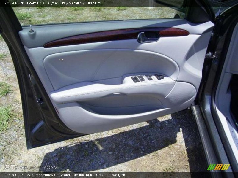 Cyber Gray Metallic / Titanium 2009 Buick Lucerne CX