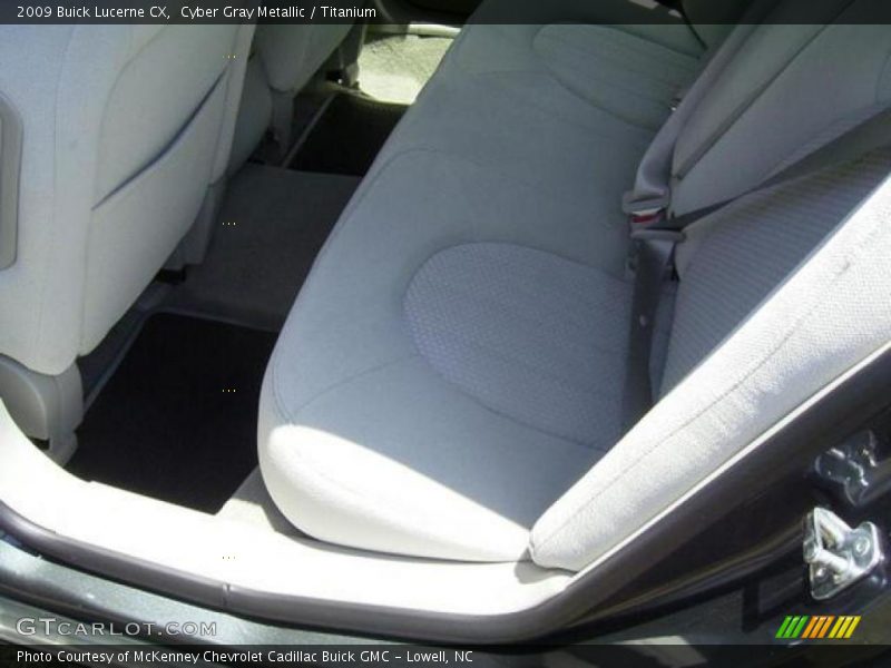 Cyber Gray Metallic / Titanium 2009 Buick Lucerne CX