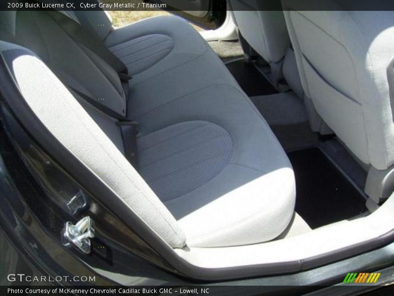 Cyber Gray Metallic / Titanium 2009 Buick Lucerne CX