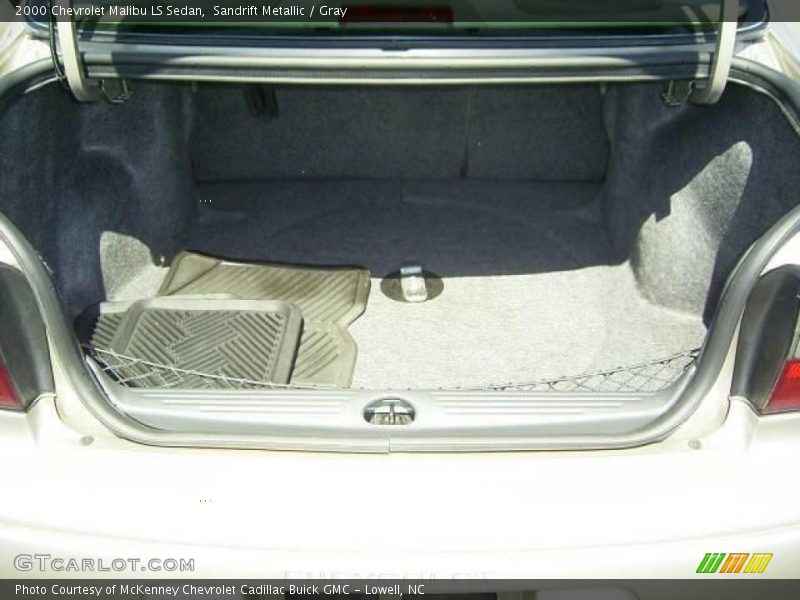 Sandrift Metallic / Gray 2000 Chevrolet Malibu LS Sedan