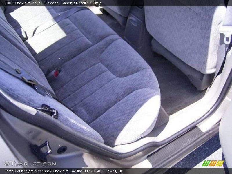 Sandrift Metallic / Gray 2000 Chevrolet Malibu LS Sedan